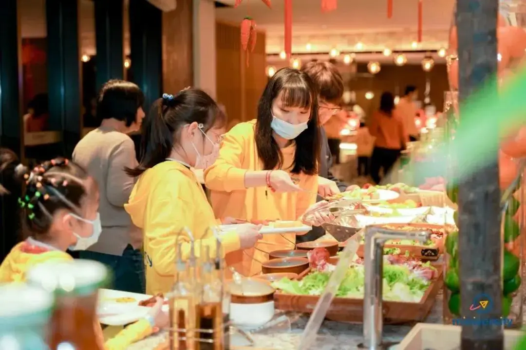 桌游店赚钱吗-揭秘桌游店盈利奥秘：玩转桌游经营，轻松赚取高额利润