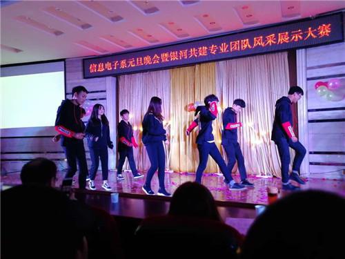 三国无双卡牌_三国无双ol_真三国无双ol 金牌