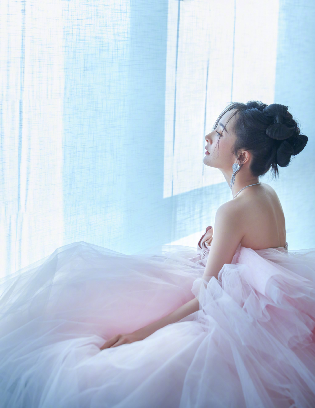 杨幂的婚纱_杨幂结婚纱照_杨幂结婚婚纱照