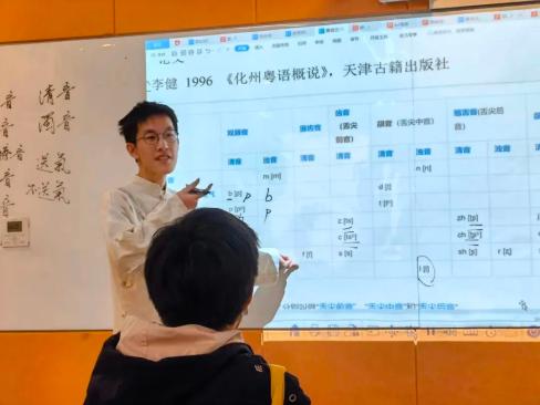 1立方砖:小小材料背后的无限可能性和精神意义 1立方砖:小小材料背后的无限可能性和精神意义