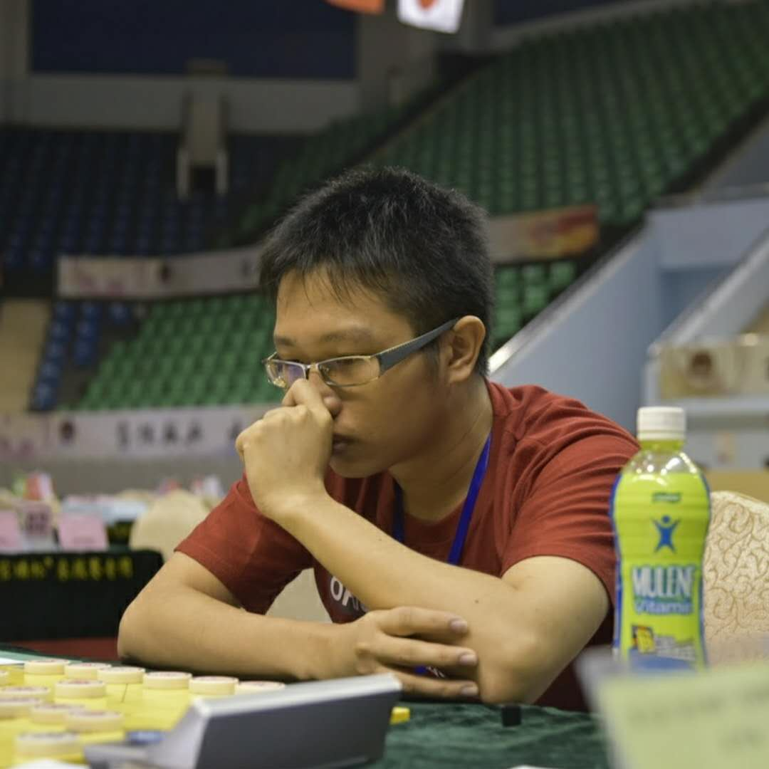 象棋提示下载_下象棋游戏开始 删除_象棋游戏界面